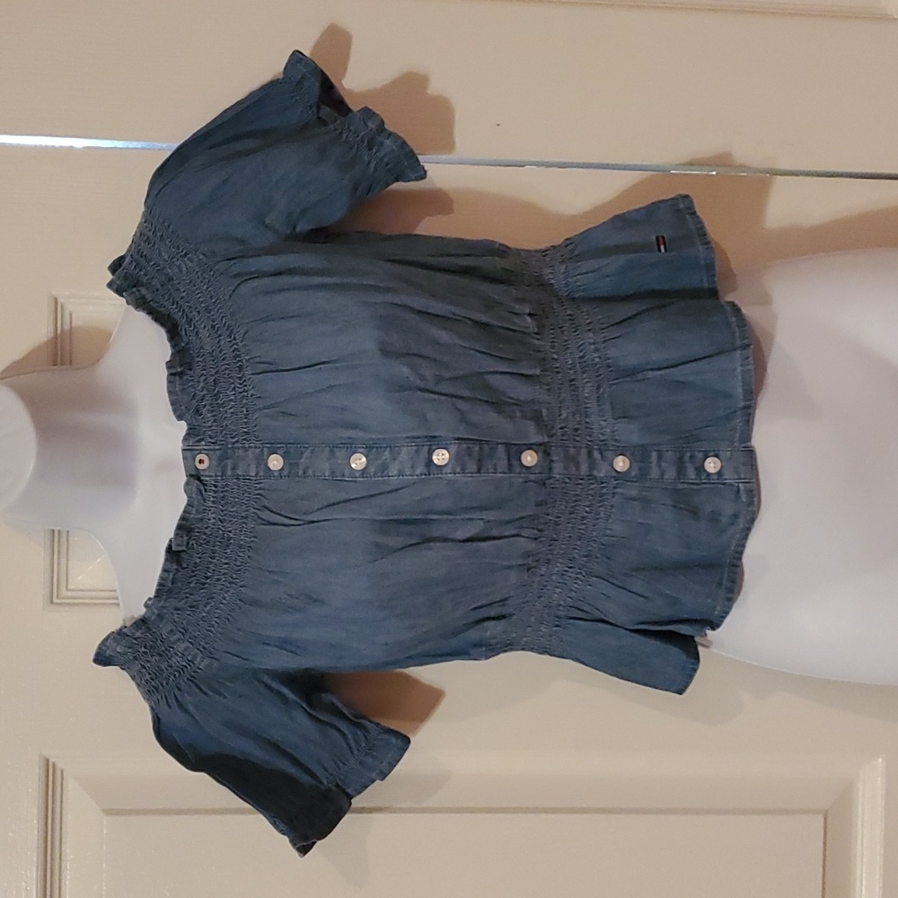 Tommy Hilfiger crop top size XS
